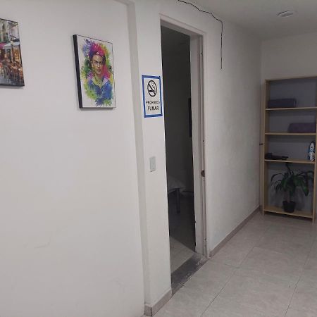 H5 - Habitacion Privada A 200 Mt Del Aepto Int. T1 Cdmx 墨西哥城 外观 照片
